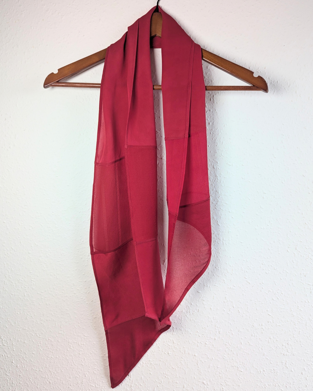 The Silk Scarf in Raspberry