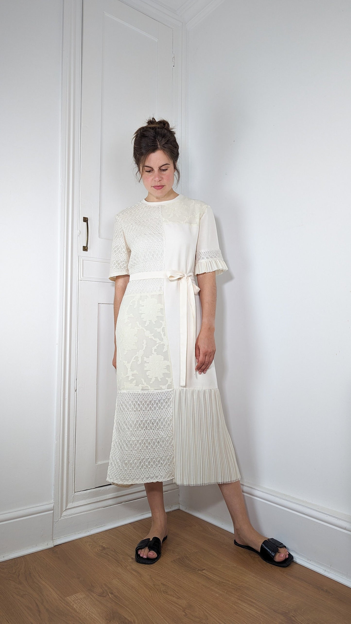 Vanilla Bamboo and Silk Midi Dress Loose Fit with Short T-Shirt Sleeves and Belt