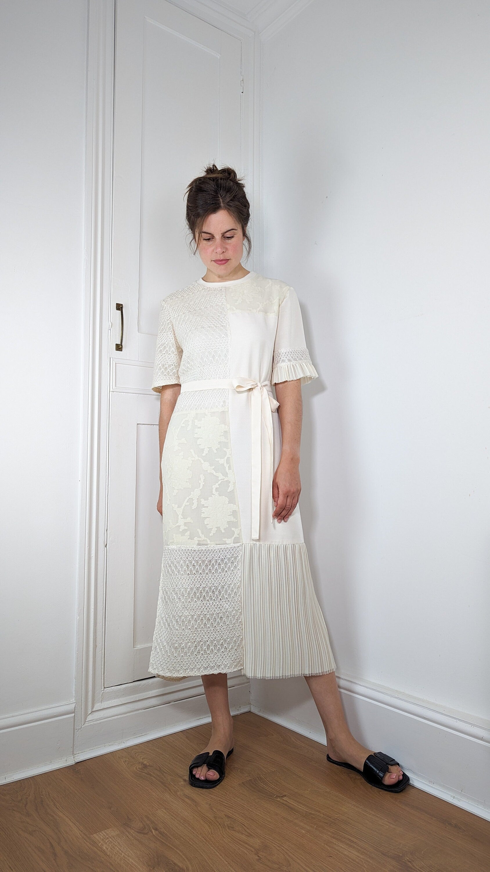 Vanilla Bamboo and Silk Midi Dress Loose Fit with Short T-Shirt Sleeves and Belt